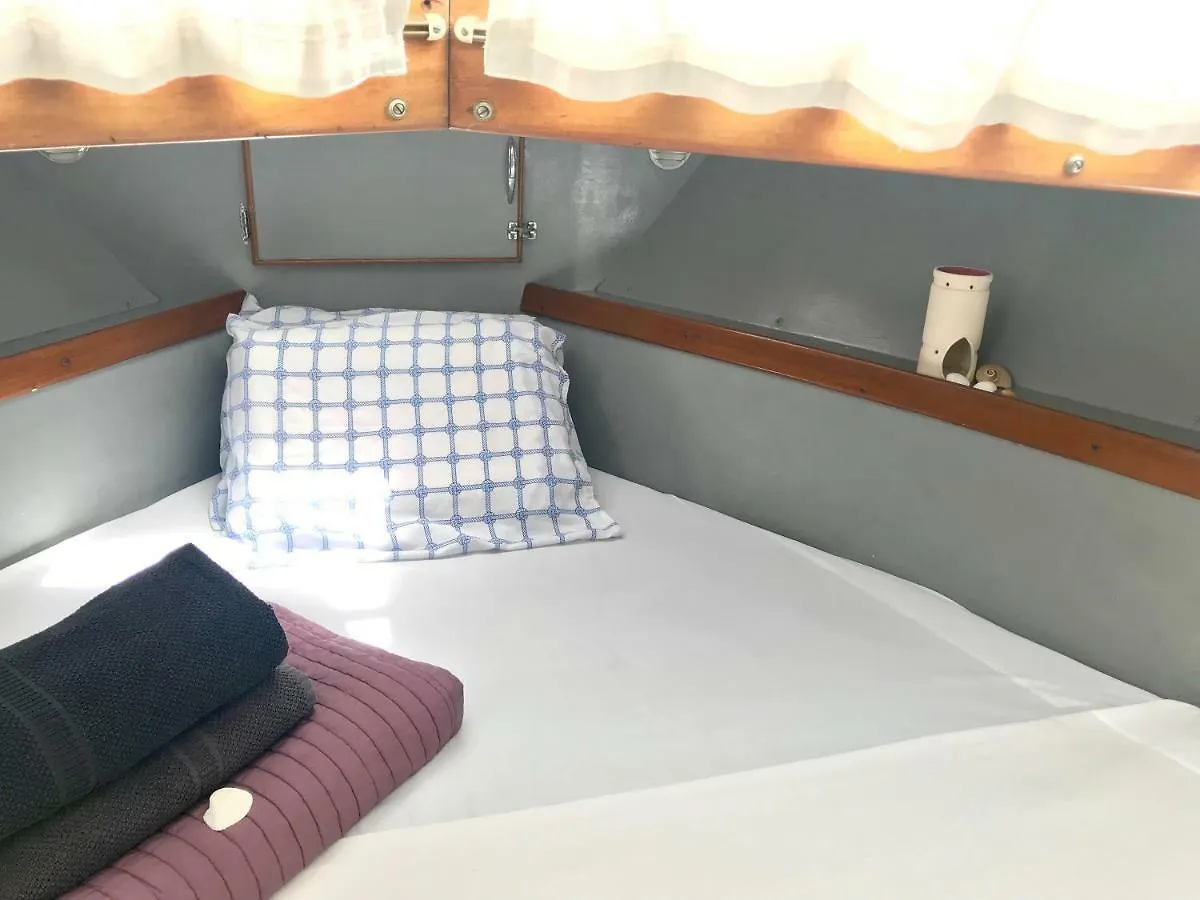 보트호텔 Boat Yacht Barcelona 호텔 산트 아드리아 데 베소스