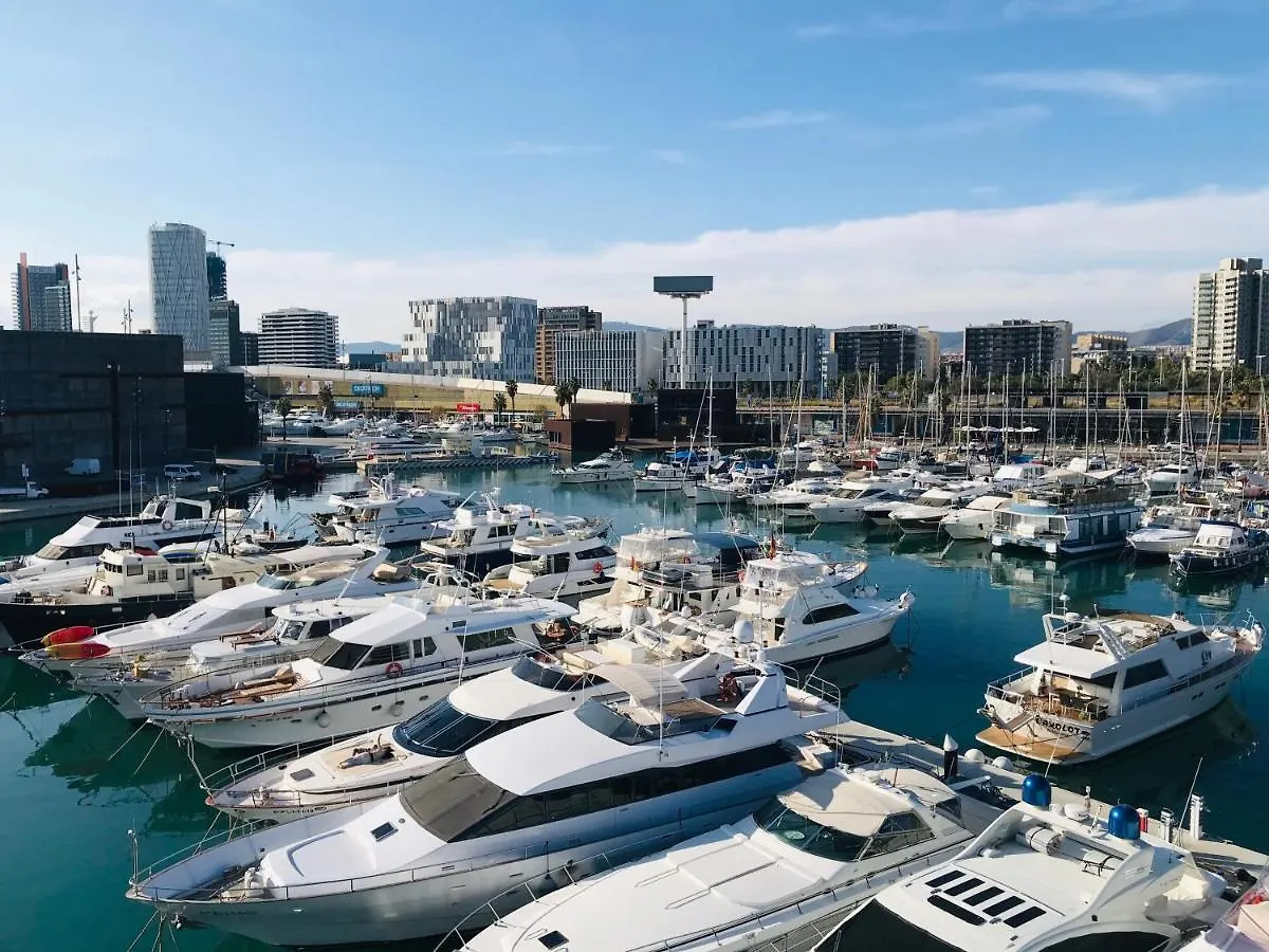 보트호텔 Boat Yacht Barcelona 호텔 산트 아드리아 데 베소스